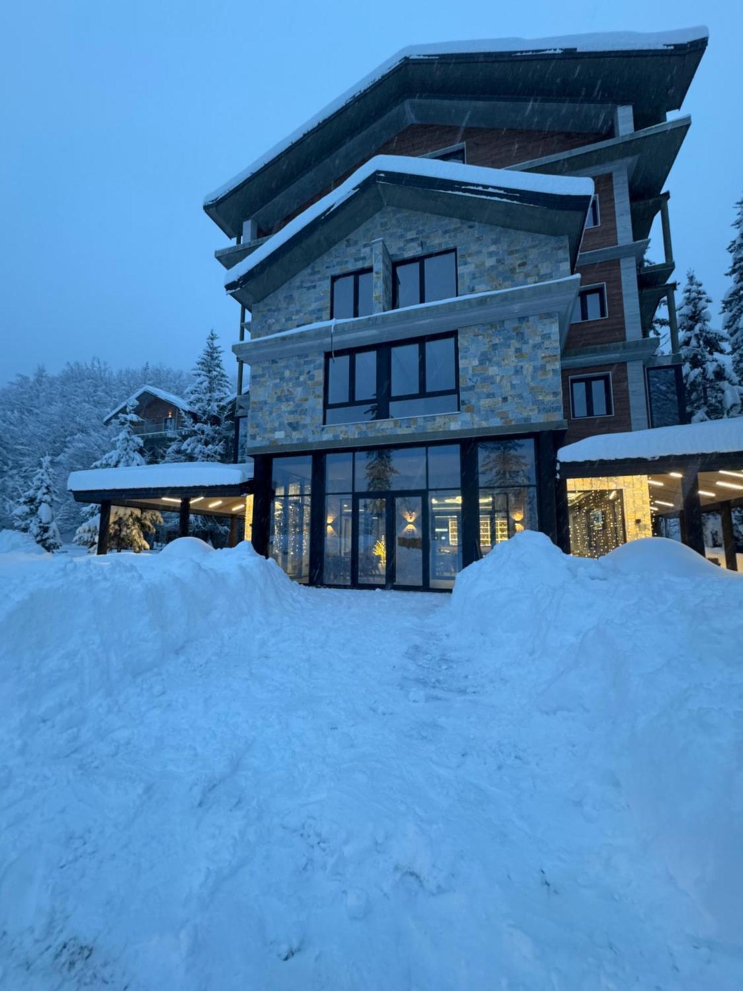 Hotel Fusha E Gjese Valbona Kültér fotó