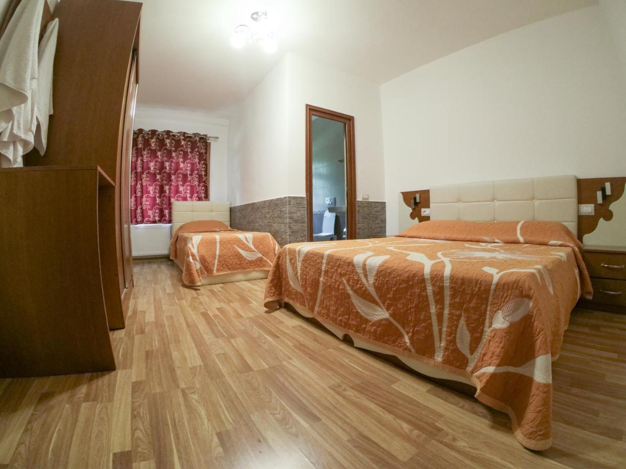 Hotel Fusha E Gjese Valbona Kültér fotó