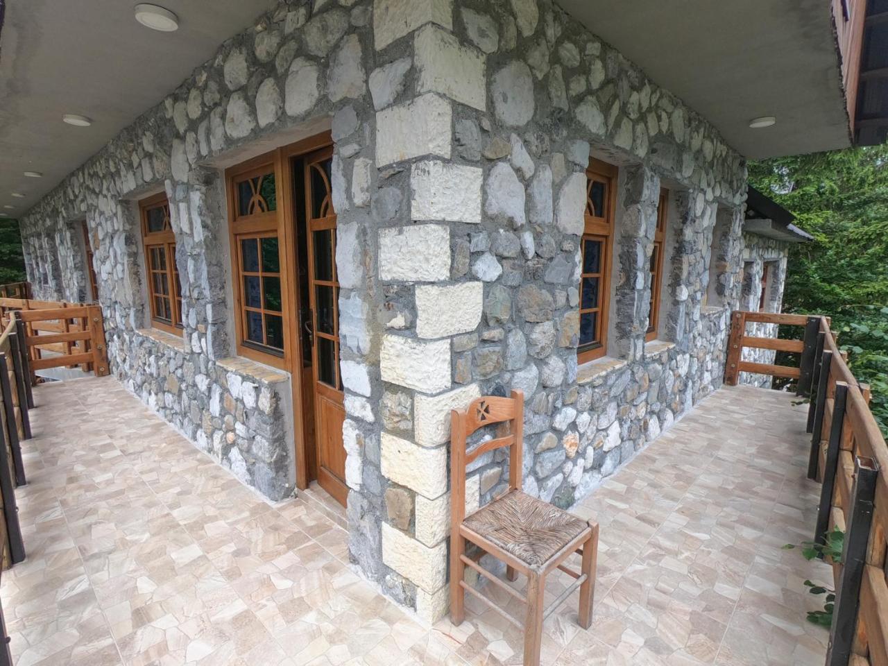 Hotel Fusha E Gjese Valbona Kültér fotó