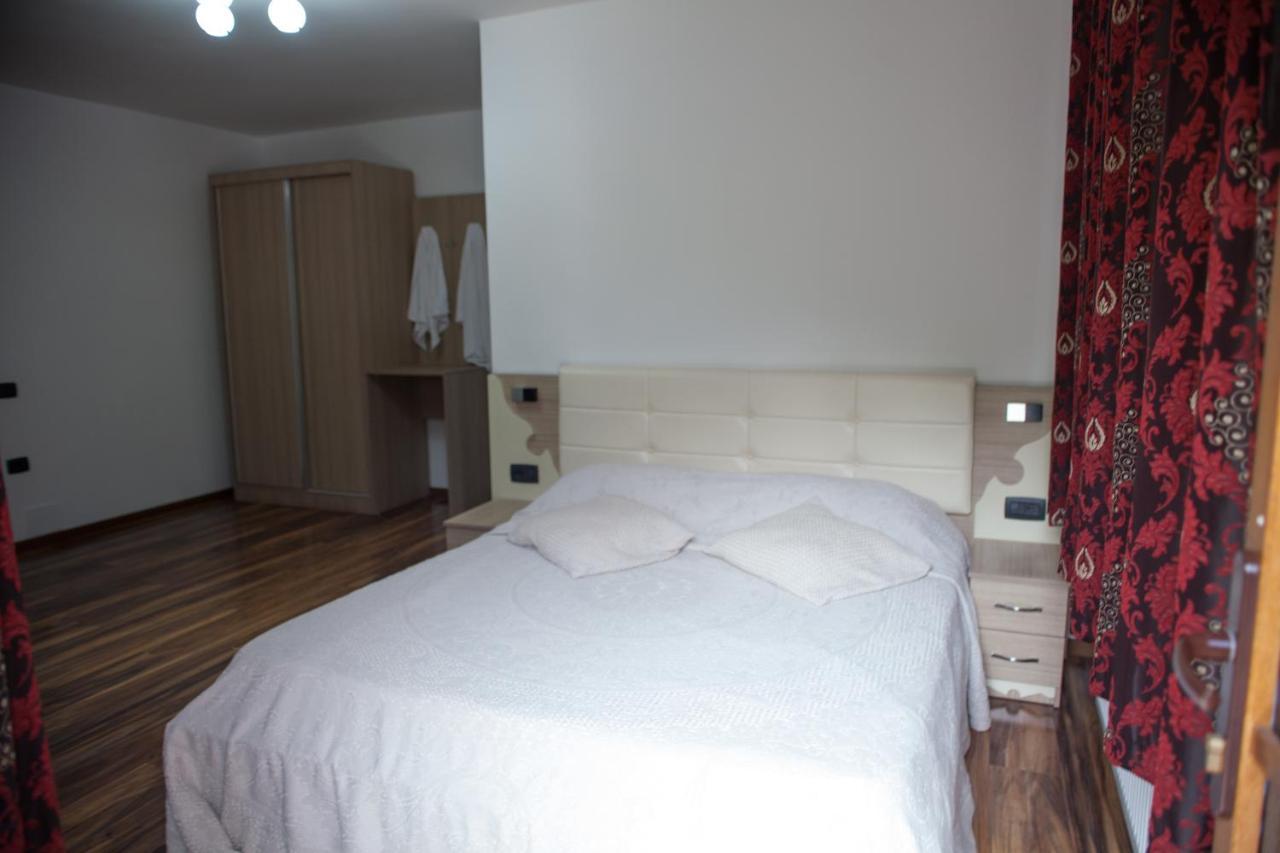 Hotel Fusha E Gjese Valbona Kültér fotó